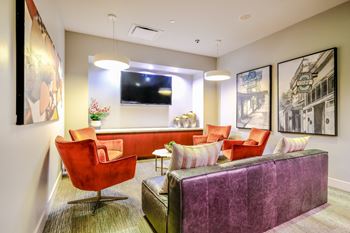 Berkshire Riverview_115_Amen